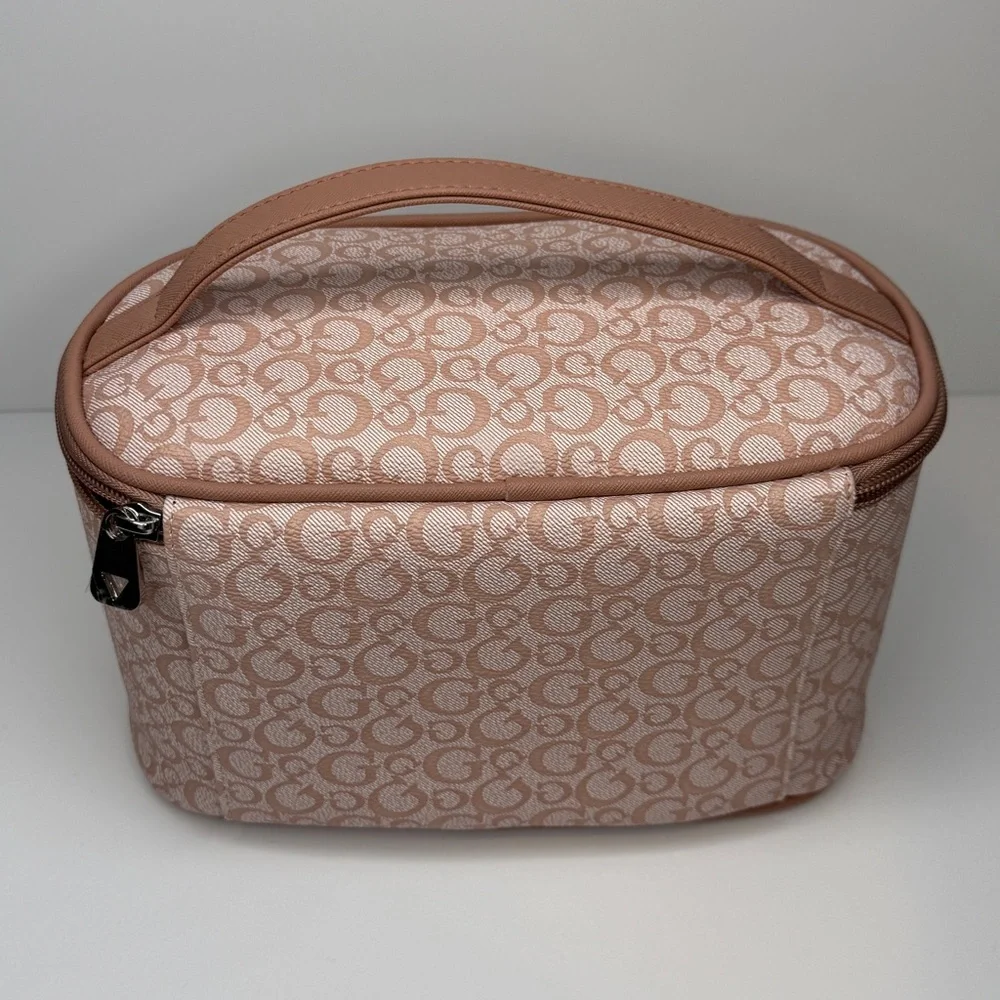 New Guess Pink Large Cosmetic Bag Vanity Case Pouch Travel Bag - Picture 5 of 9